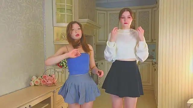 SusyGlines online show from November 2025 04:05:01 AM