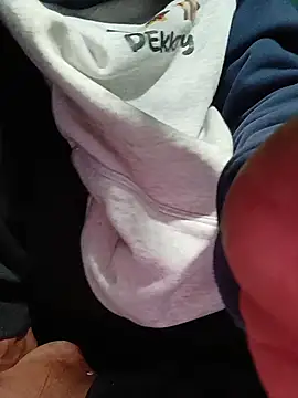 Ayetun008 online show from March 2026 03:23:01 AM