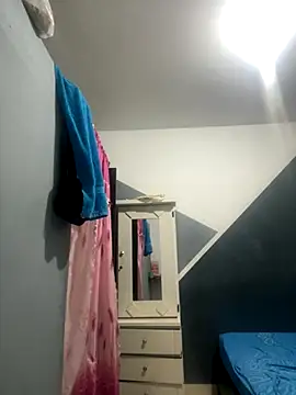 Snapshot of lizmy chatting on December 2025 04:28:02 AM lizmy online show from December 2025 04:28:02 AM