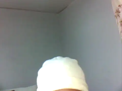 Snapshot of Naive618 chatting on November 2025 01:28:01 PM Naive618 online show from November 2025 01:28:01 PM