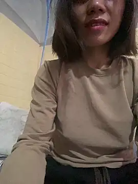 Snapshot of Trangbabylove chatting on June 2026 05:20:02 AM Trangbabylove online show from June 2026 05:20:02 AM