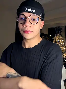 MarcoKostov online show from November 2025 02:44:01 AM