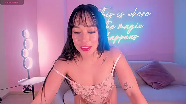 ZaraKafruni online show from February 2026 04:08:01 AM