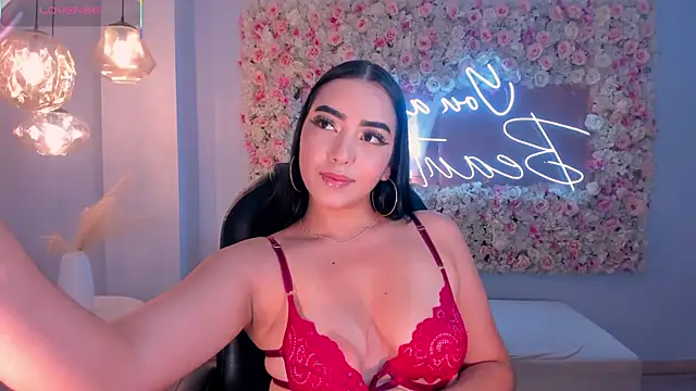 SophieLanne online show from February 2026 05:01:01 AM