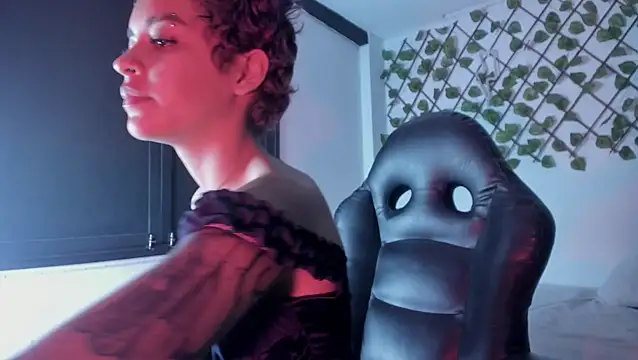 Anny Kiitty online show from February 2026 04:11:01 AM