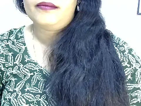 Muskan Jha online show from April 2026 06:02:01 PM