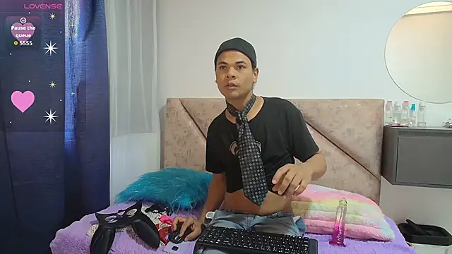 Felipexexy online show from November 2025 03:45:02 PM