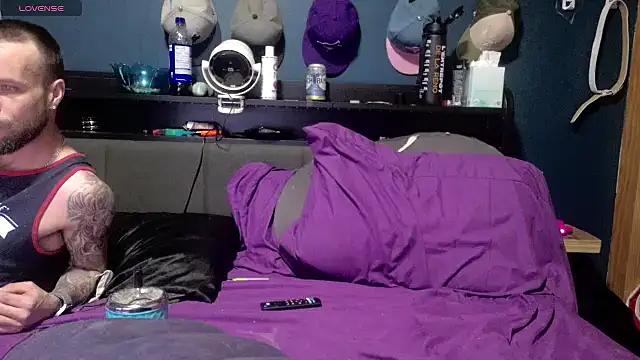 lovecoupleqc online show from April 2026 05:13:01 AM