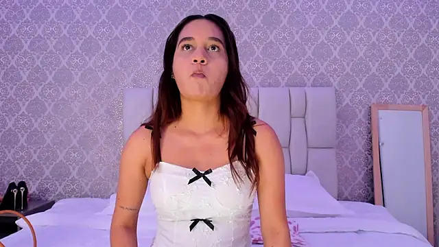 Venuss888 online show from November 2025 10:21:01 PM