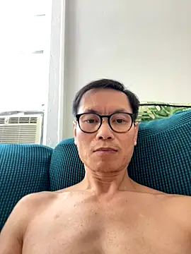 AssaBT online show from November 2025 06:46:02 PM