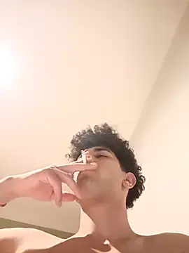 Snapshot of seloioo_36 chatting on November 2025 08:42:01 PM seloioo 36 online show from November 2025 08:42:01 PM