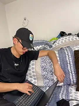 Boyfriend-Hot online show from February 2026 03:57:02 AM