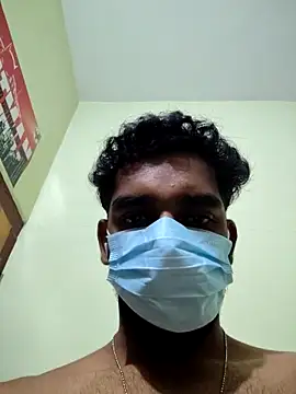 Snapshot of Yournextdoorboy chatting on November 2025 05:01:02 PM Yournextdoorboy online show from November 2025 05:01:02 PM