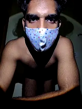 Snapshot of Yournextdoorboy chatting on May 2026 05:17:02 PM Yournextdoorboy online show from May 2026 05:17:02 PM