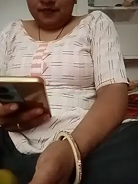 Snapshot of Menka_cut34 chatting on June 2026 05:38:01 AM Menka cut34 online show from June 2026 05:38:01 AM
