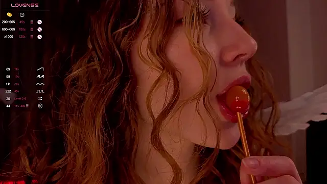 Alisavine online show from February 2026 07:54:02 PM