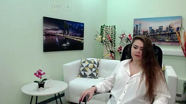 Susanna S online show from November 2025 06:39:03 AM