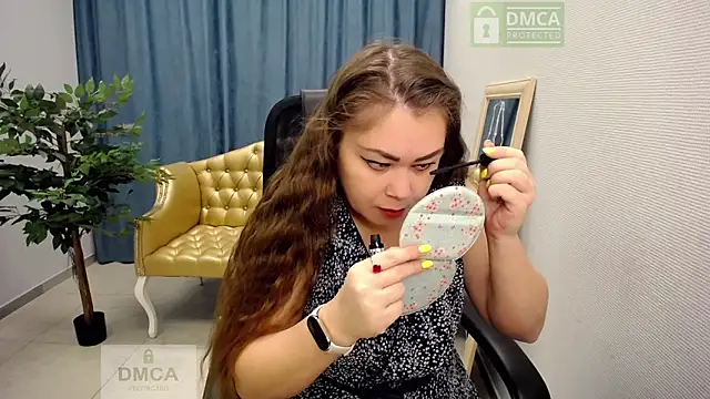 Susanna S online show from December 2025 06:43:01 AM