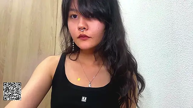 CucDierolf online show from November 2025 01:10:01 PM