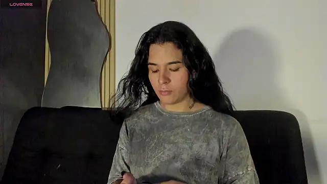 Angel-umbra online show from January 2026 08:45:02 PM