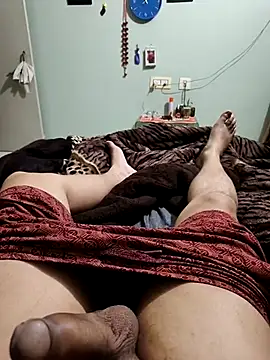 hunterr1593 online show from February 2026 05:22:02 PM