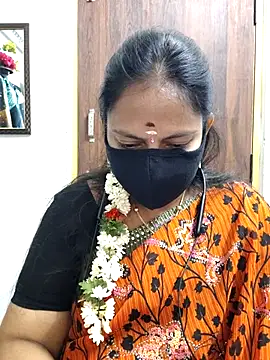 Queen-Neha online show from April 2026 09:47:01 AM