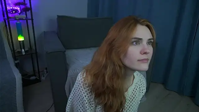 Snapshot of foxy_cute4you chatting on February 2026 08:18:01 PM foxy cute4you online show from February 2026 08:18:01 PM