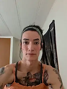 MaitressePomme3 online show from November 2025 02:33:02 AM