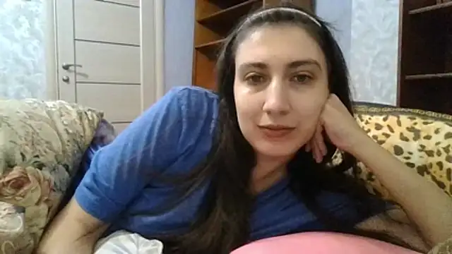 summerkathyy online show from November 2025 04:18:01 AM