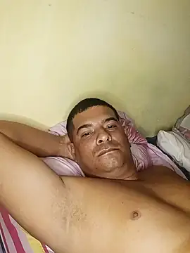 Snapshot of josepis2 chatting on November 2025 05:07:01 AM josepis2 online show from November 2025 05:07:01 AM