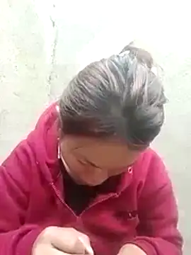 yu-zhen online show from December 2025 08:20:01 AM