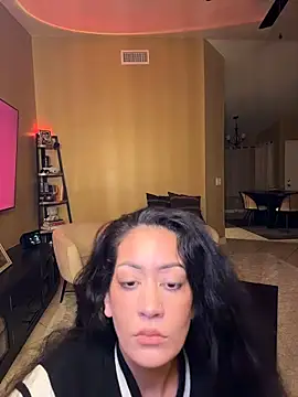 Entreprescrewers online show from November 2025 06:24:01 AM