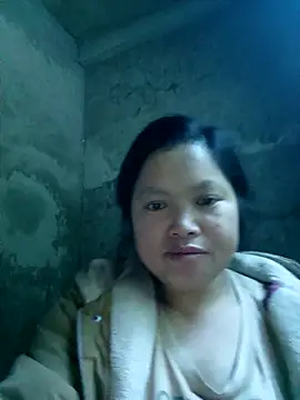 Ava-120 online show from November 2025 12:47:01 AM