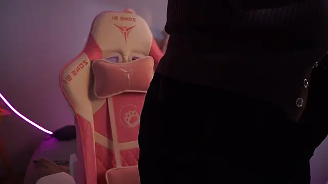 Shadow Lotus online show from November 2025 02:17:02 PM