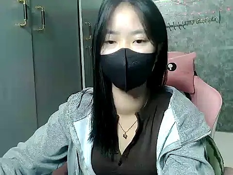 Hellen2999 online show from January 2026 03:31:01 AM