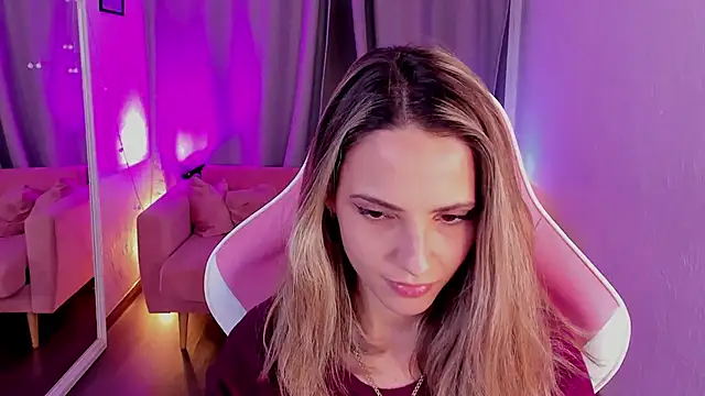 amelia meili online show from November 2025 12:37:02 PM