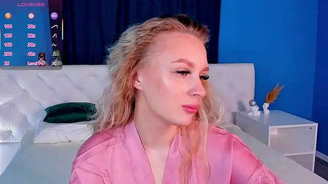 KiraRuiz online show from February 2026 12:56:02 AM