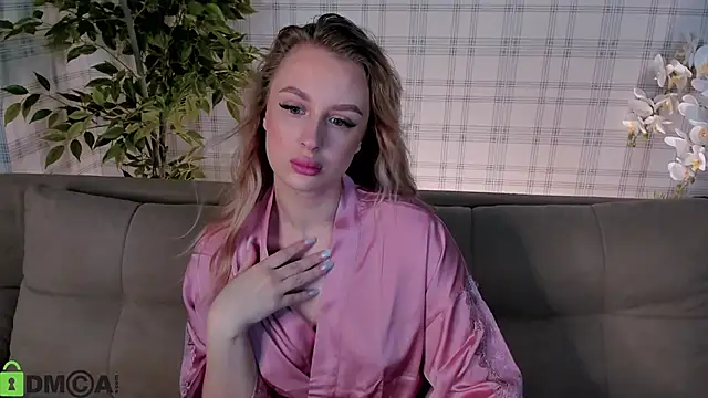 KiraRuiz online show from February 2026 01:15:02 AM