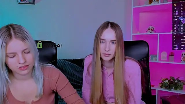  kellykitten  online show from November 2025 02:06:01 PM