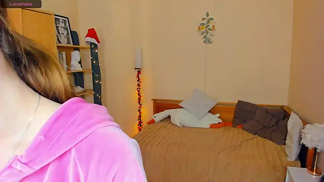 AngelesBenitz online show from March 2026 07:35:02 AM