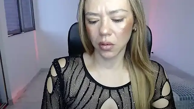 Snapshot of Annie_Cervantez chatting on April 2026 11:19:02 AM Annie Cervantez online show from April 2026 11:19:02 AM