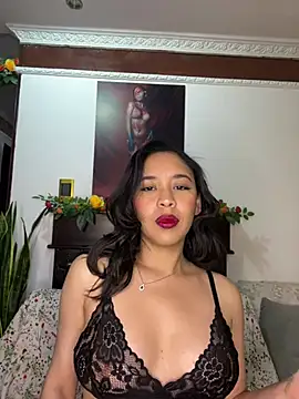 Esmerald 1111 online show from July 2026 10:18:01 AM