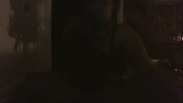 Snapshot of VenezuelaLuxeNoir chatting on December 2025 01:06:01 PM VenezuelaLuxeNoir online show from December 2025 01:06:01 PM