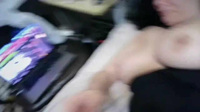 kotkite online show from April 2026 10:34:02 PM