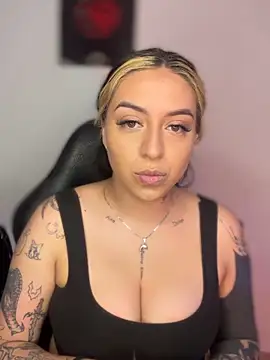 VeloraVyxen  online show from November 2025 07:07:02 PM