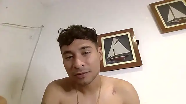 miguelgomher online show from December 2025 10:25:01 PM