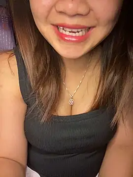 Sunset-yll online show from March 2026 10:57:02 PM