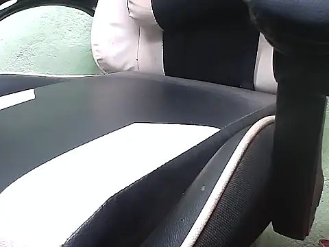 localboybbsr online show from April 2026 04:36:02 PM