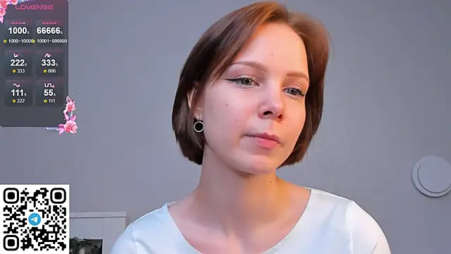 UmbraVelour online show from December 2025 01:30:01 PM