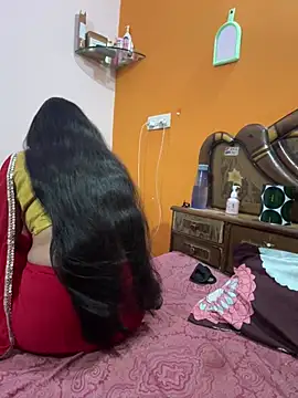 cutestpearl online show from April 2026 08:31:02 PM